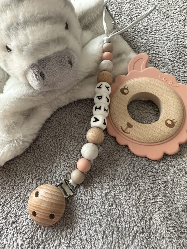 Pacifier Clip #woodnudesili