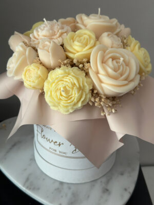 Pastel Yellow and White Candle Bouquet #soycandle