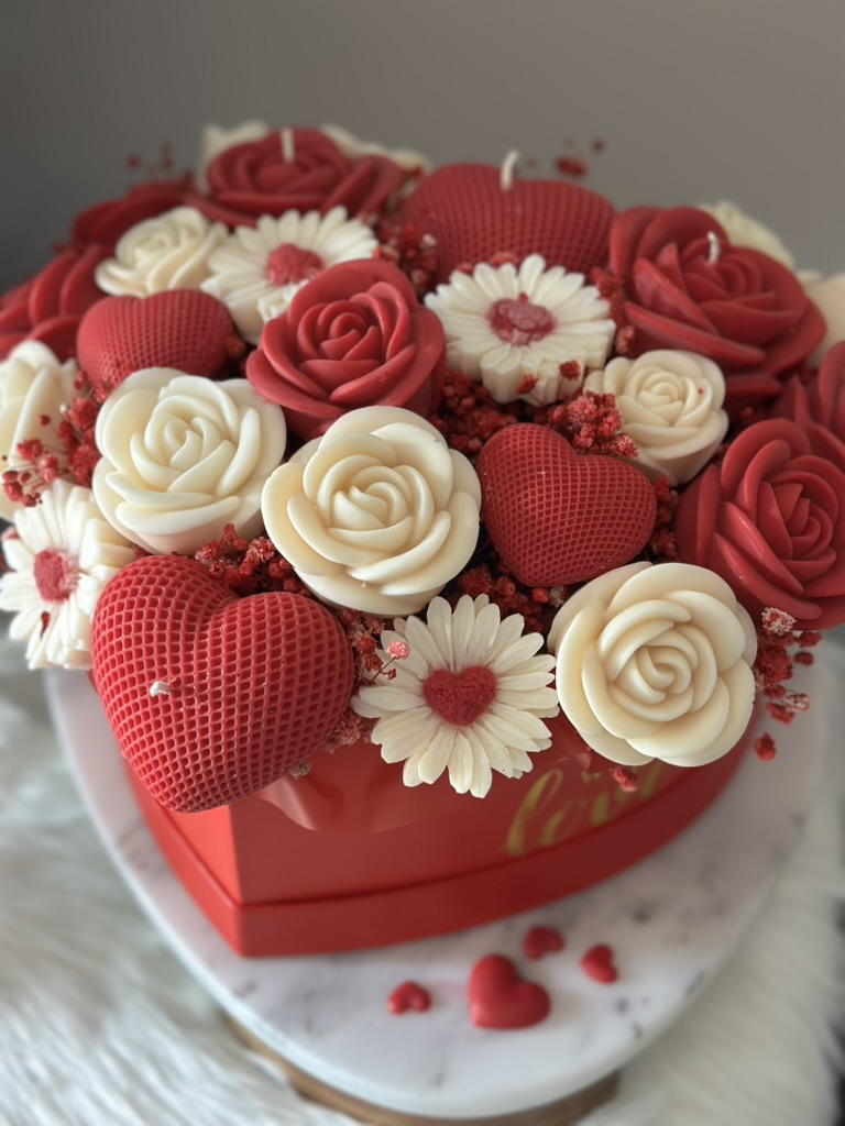 Queen of Hearts Candle Bouquet #SpecialOne - Image 3